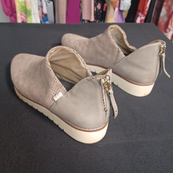 Dr. Scholl's Beige - Picture 2 of 7